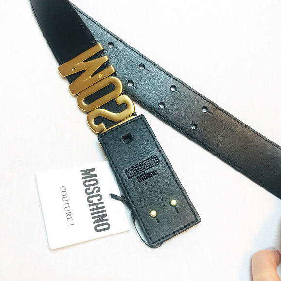 New  Authentic Moschino Gold matte logo black belt - Picture 3 of 7
